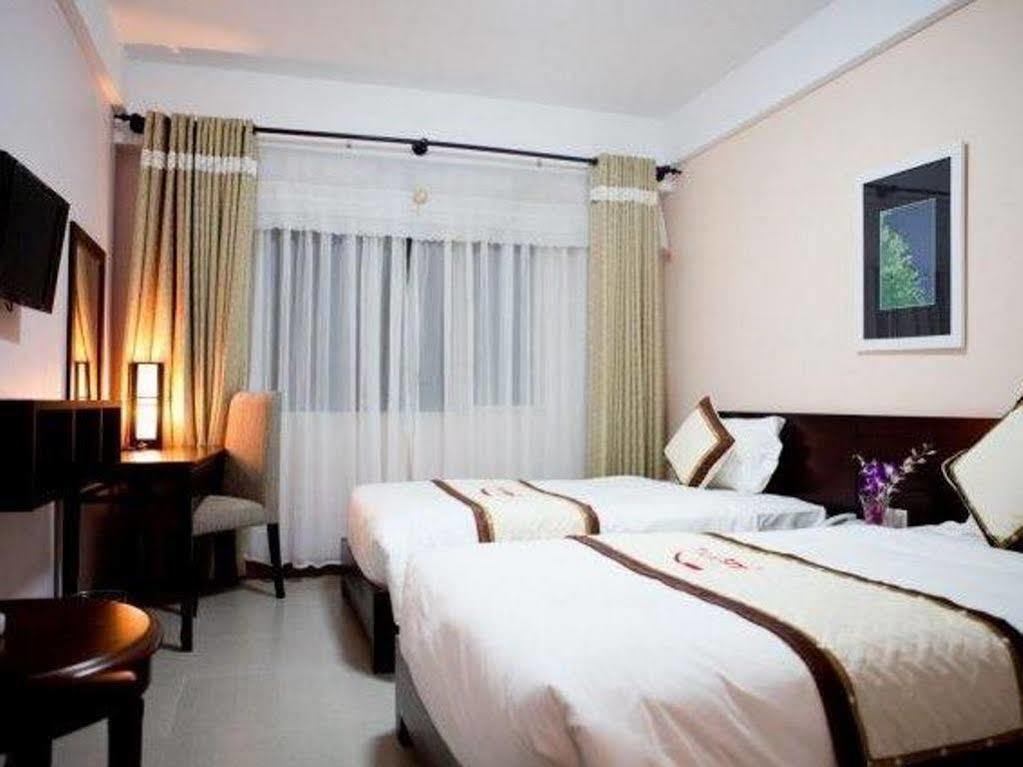 Hue Smile Hotel Buitenkant foto