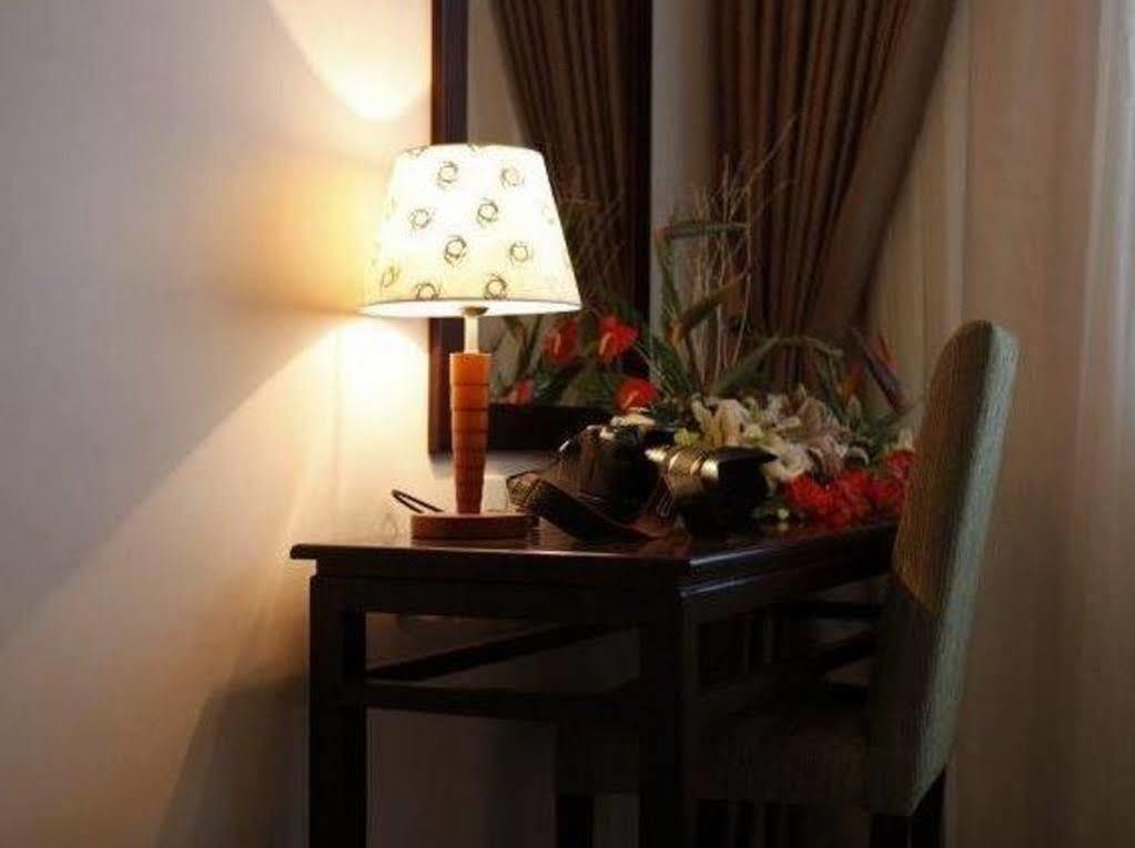 Hue Smile Hotel Buitenkant foto